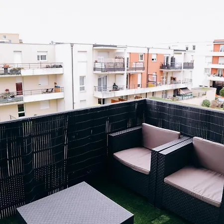 , France 700m De Zenith, Apartament *